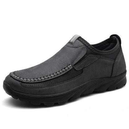 Wygodne buty ortopedyczne — ergonomiczne podparcie łuku stopy, łagodzące ból, szeroki krój, który nie uciska stopy.