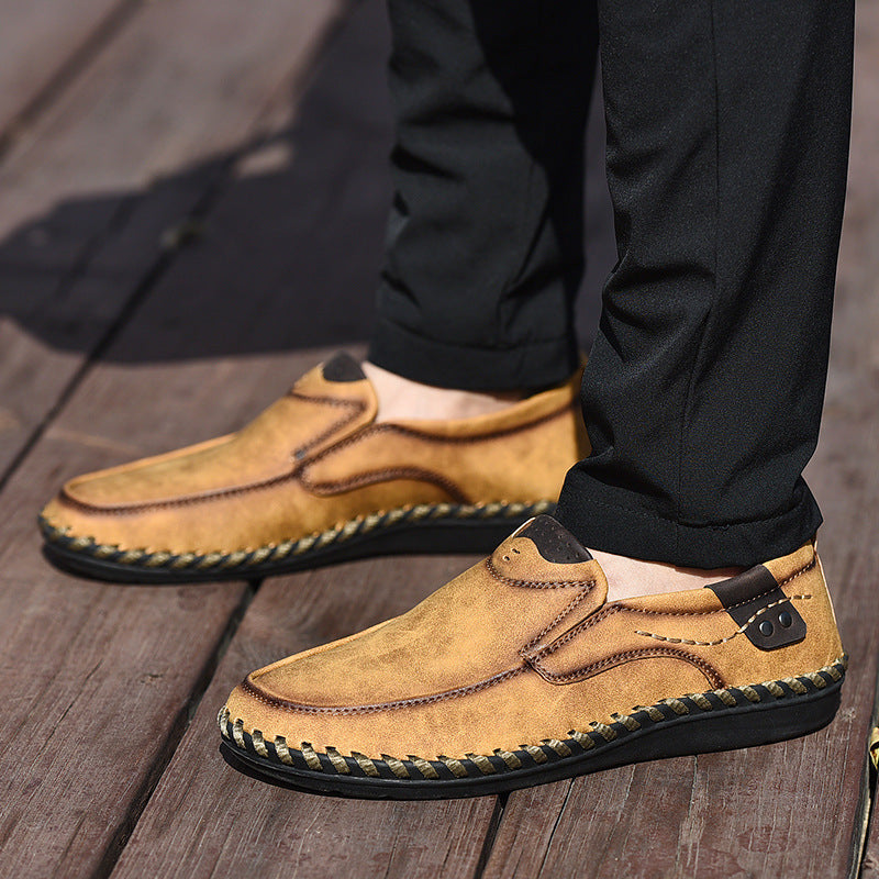 Wygodne buty ortopedyczne — ergonomiczne podparcie łuku stopy, łagodzące ból, szeroki krój, który nie uciska stóp.