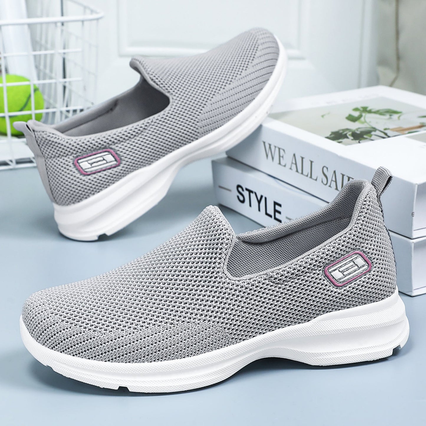 Ortopedyczne buty sportowe z siateczką — z podparciem łuku stopy, łagodzące ból; miękkie i amortyzujące.