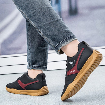 Markowe buty ortopedyczne — miękkie i wygodne, zapewniające doskonałe wsparcie — łagodzą ból stóp.