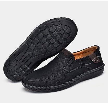 Wygodne buty ortopedyczne — ergonomiczne podparcie łuku stopy, łagodzące ból, szeroki krój, który nie uciska stóp.