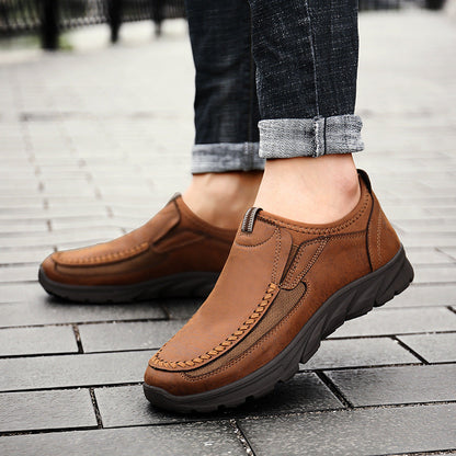 Wygodne buty ortopedyczne — ergonomiczne podparcie łuku stopy, łagodzące ból, szeroki krój, który nie uciska stopy.