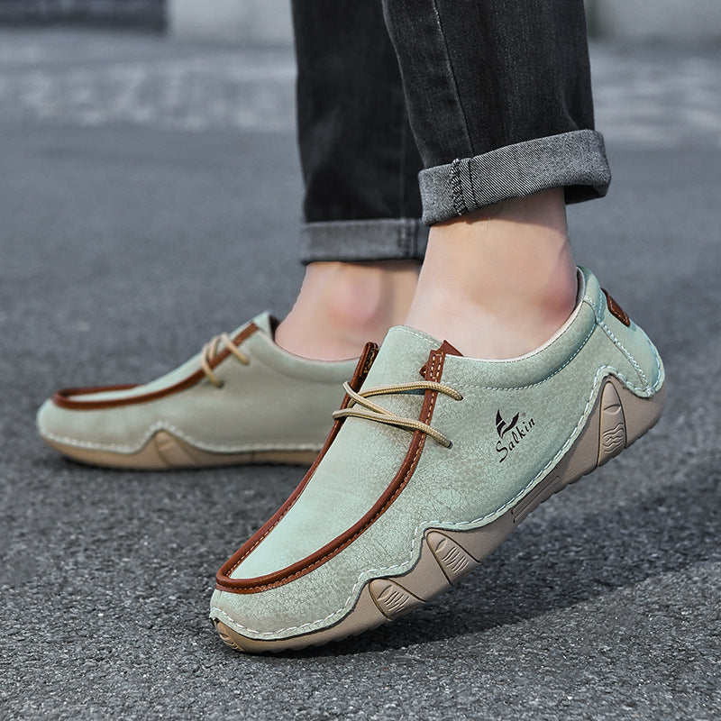 Wygodne buty ortopedyczne — ergonomiczne podparcie łuku stopy, łagodzące ból, szeroki krój, który nie uciska stóp.